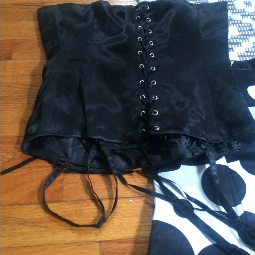 New never wore - Picture 2 of 5